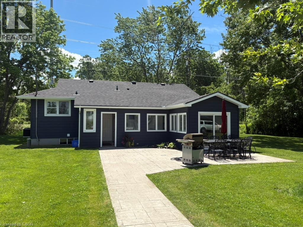 551 Mud Street, Grimsby, Ontario  L3M 0K3 - Photo 2 - 40847786