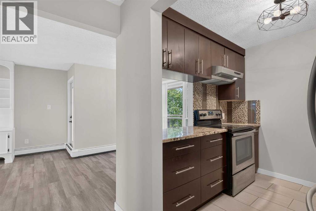 631, 860 Midridge Drive SE, Calgary, Alberta  T2X 1K1 - Photo 10 - A2335026