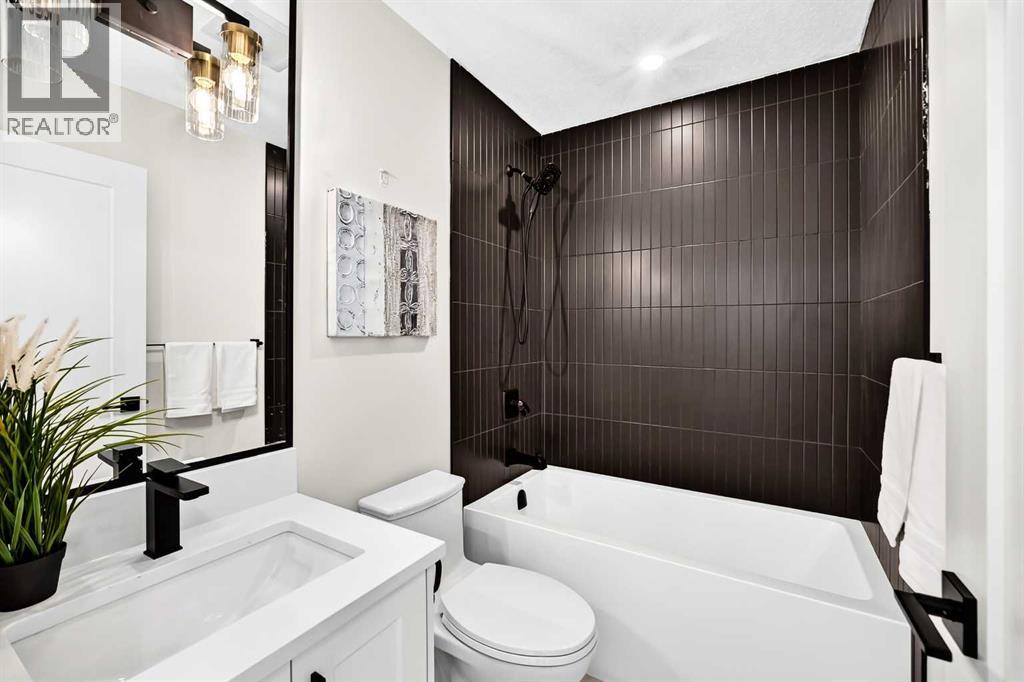 307 Silverthorn Way NW, Calgary, Alberta  T3B 4E8 - Photo 29 - A2335043