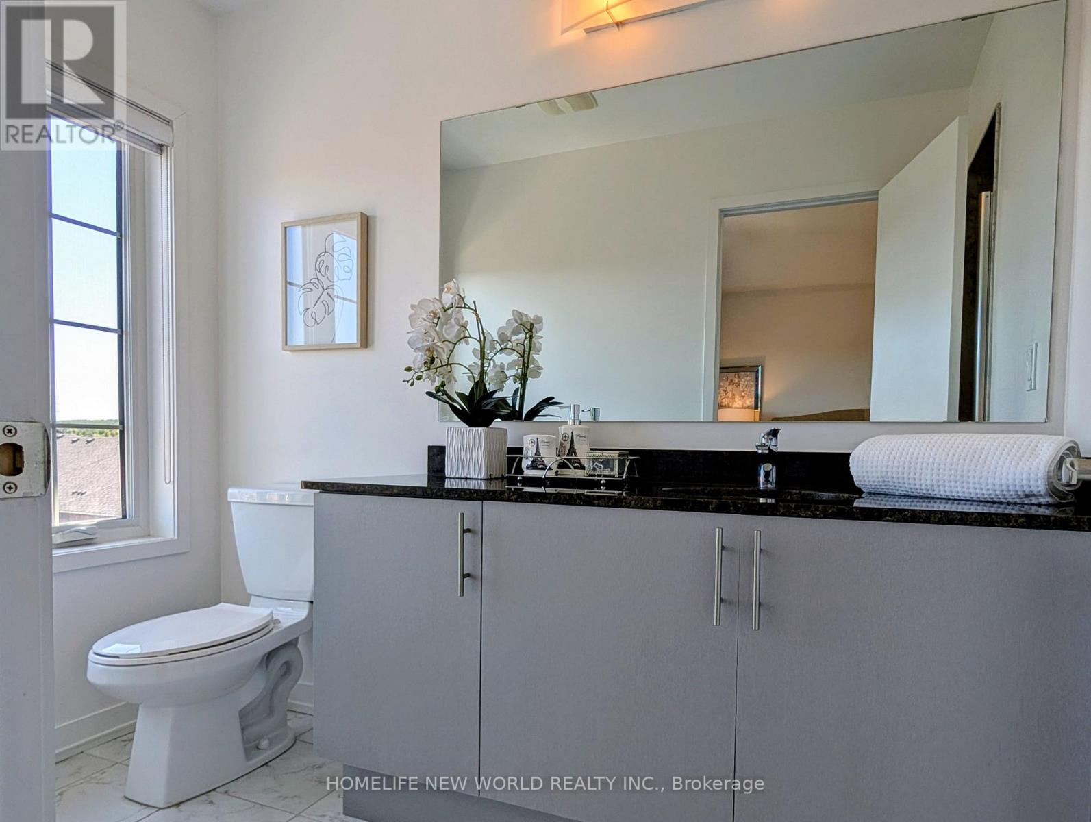 257 Harding Park Street, Newmarket, Ontario  L3Y 0E1 - Photo 29 - N13648180
