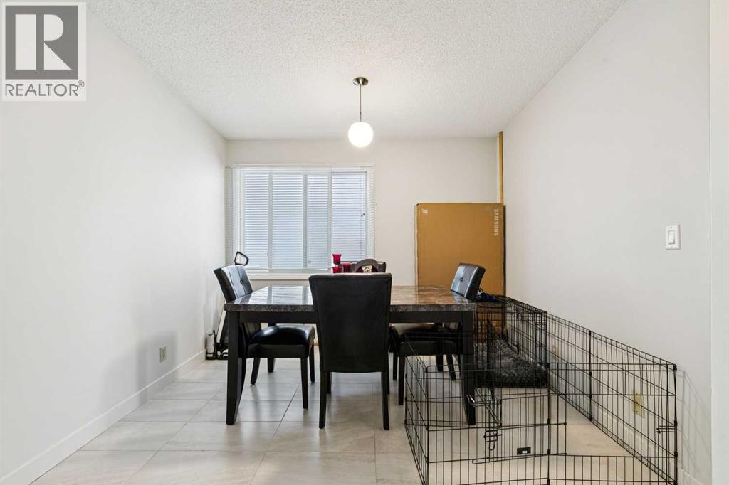 715 5 Street NE, Calgary, Alberta  T2E 3W7 - Photo 12 - A2335405