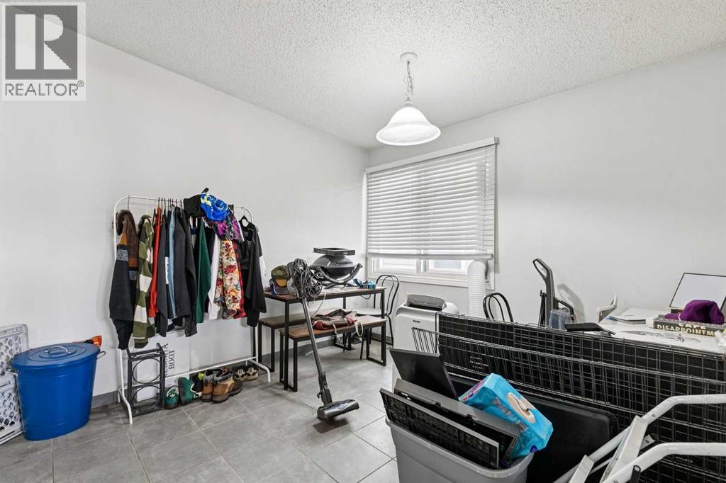 715 5 Street NE, Calgary, Alberta  T2E 3W7 - Photo 44 - A2335405
