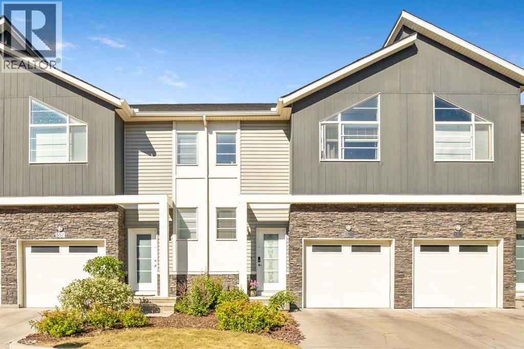 554 Redstone View NE, Calgary, Alberta  T3N 0M9 - Photo 1 - A2335819