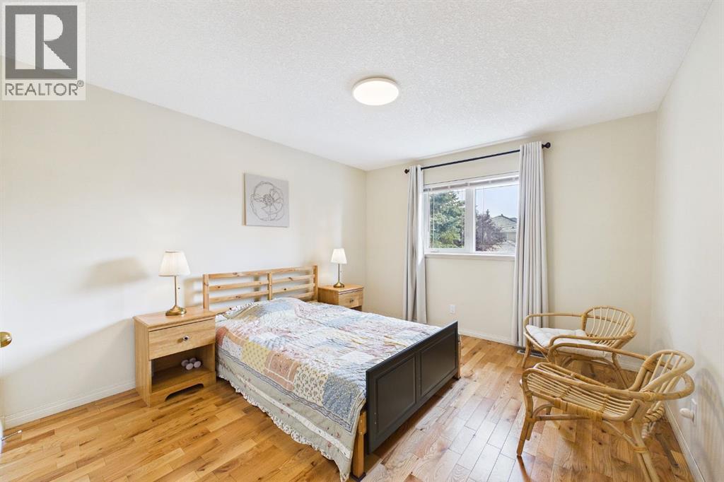 15 Royal Crest Terrace NW, Calgary, Alberta  T3G 4M3 - Photo 32 - A2335840