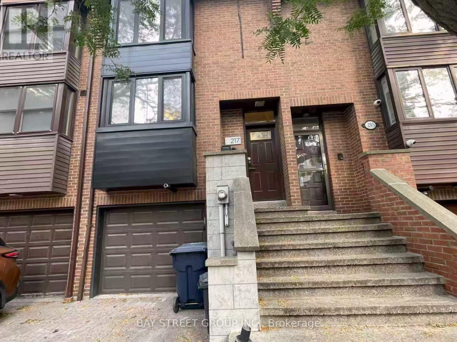 Room 3 - 217 Mutual Street, Toronto, Ontario  M5B 2B4 - Photo 3 - C13654424