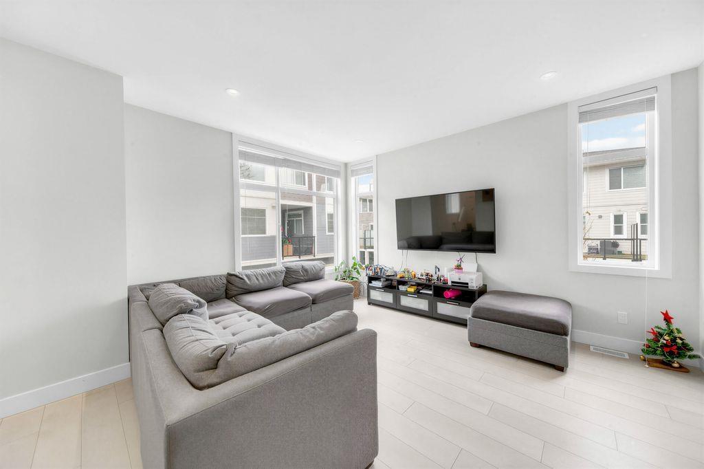 14 2328 167a Street, Surrey, British Columbia  V3Z 1H2 - Photo 6 - R3153897
