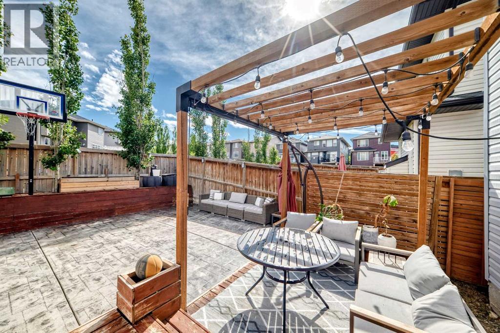 53 Sage Berry Link NW, Calgary, Alberta  T3R 0J2 - Photo 3 - A2321843