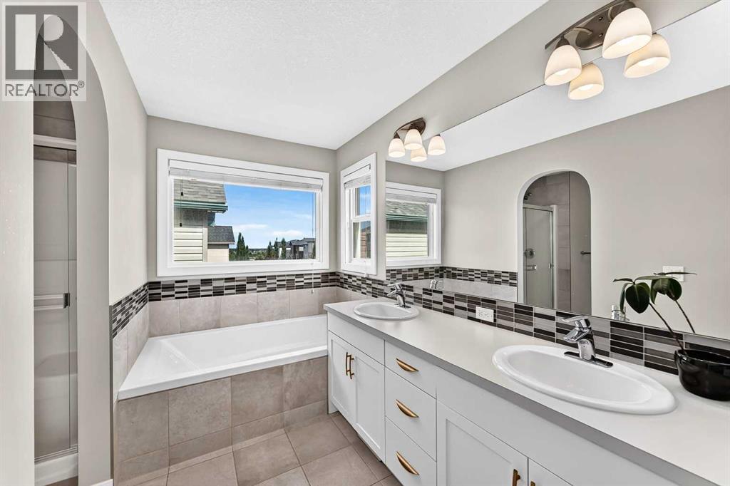 53 Sage Berry Link NW, Calgary, Alberta  T3R 0J2 - Photo 17 - A2321843