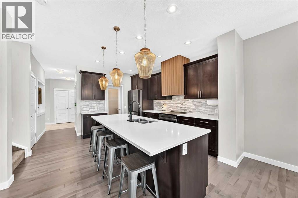 53 Sage Berry Link NW, Calgary, Alberta  T3R 0J2 - Photo 5 - A2321843