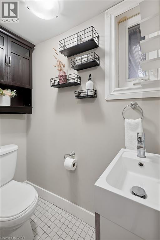 22 Dellroy Avenue, Kitchener, Ontario  N2A 2S1 - Photo 20 - 40825698