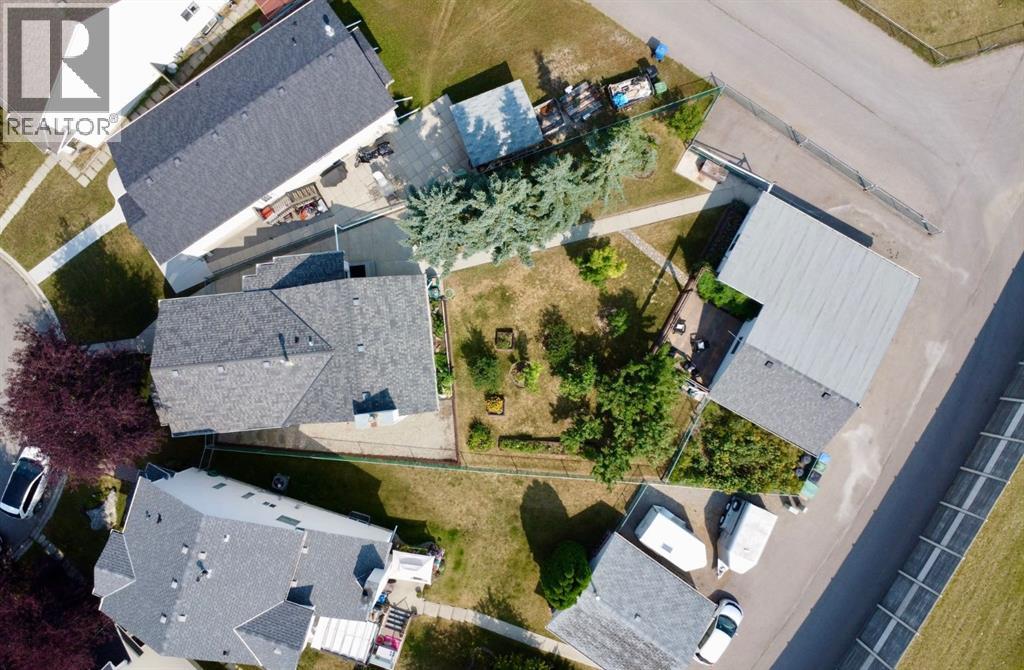 246 Mt Lorette Place SE, Calgary, Alberta