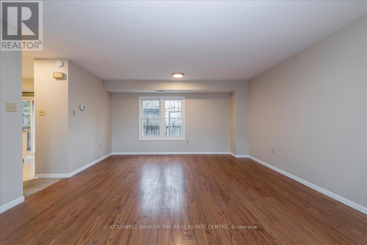 9 - 119 D'ambrosio Drive, Barrie, Ontario L4N 7N7 - Photo 2 - S13654418