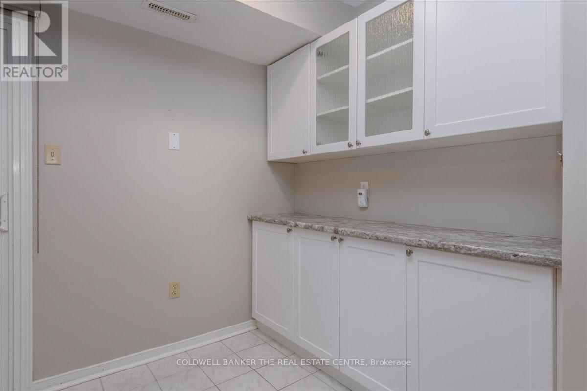 9 - 119 D'ambrosio Drive, Barrie, Ontario L4N 7N7 - Photo 6 - S13654418