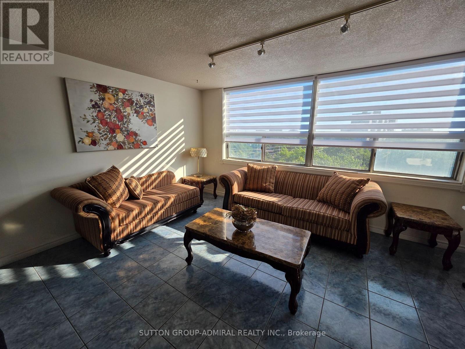 802 - 10 Tobermory Drive, Toronto, Ontario  M3N 2Y5 - Photo 26 - W13637416