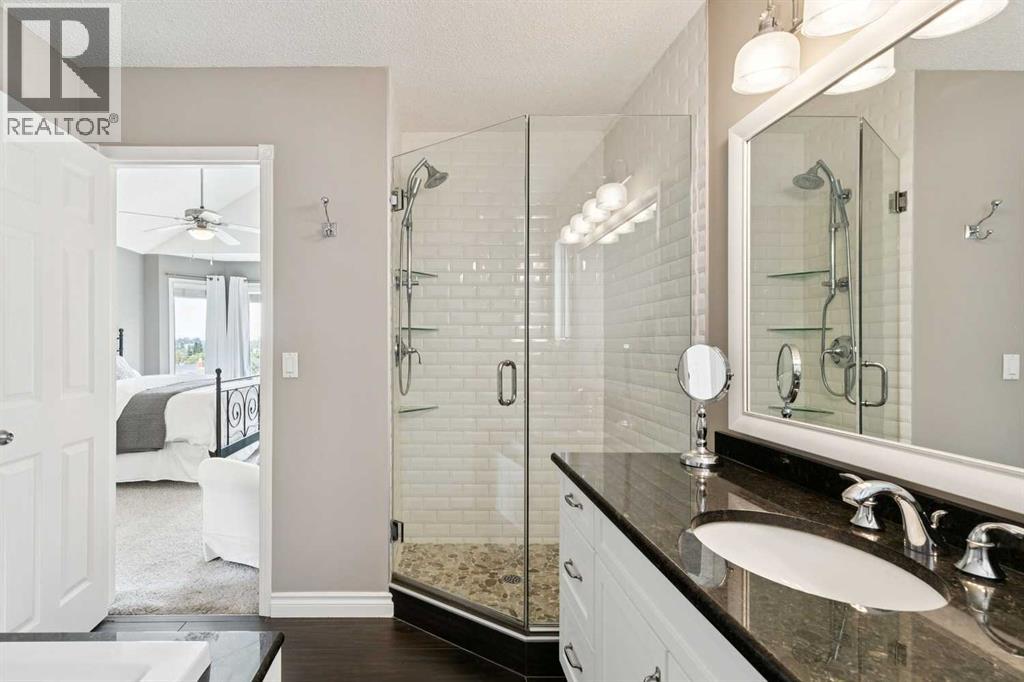 2213 27 Avenue SW, Calgary, Alberta  T2T 1J1 - Photo 18 - A2335877