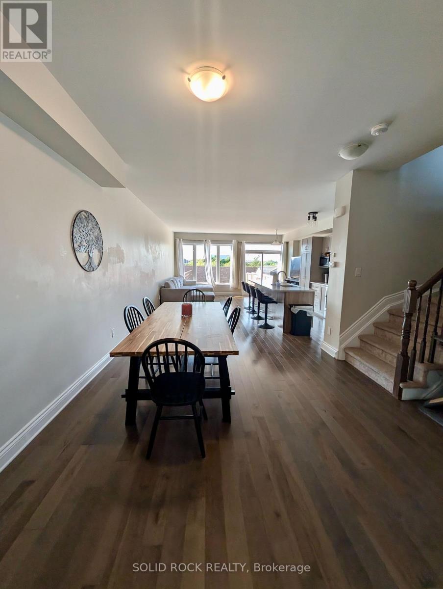 23 Peever Place, Carleton Place, Ontario  K7C 0K5 - Photo 4 - X13637596