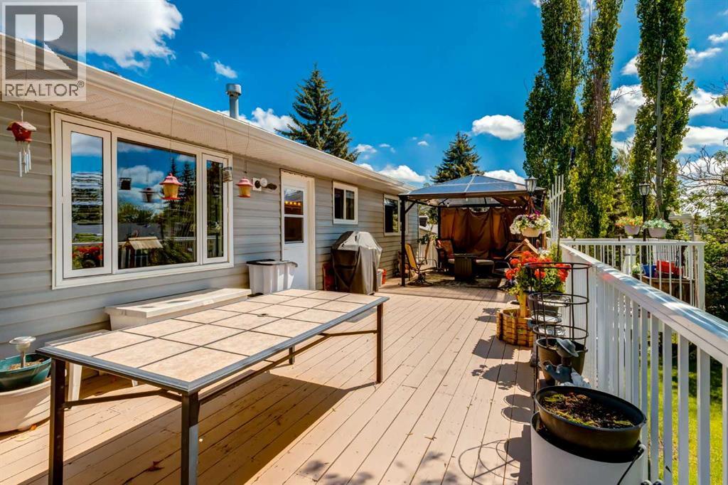 216 Cannington Place SW, Calgary, Alberta  T2W 1Z8 - Photo 11 - A2318394