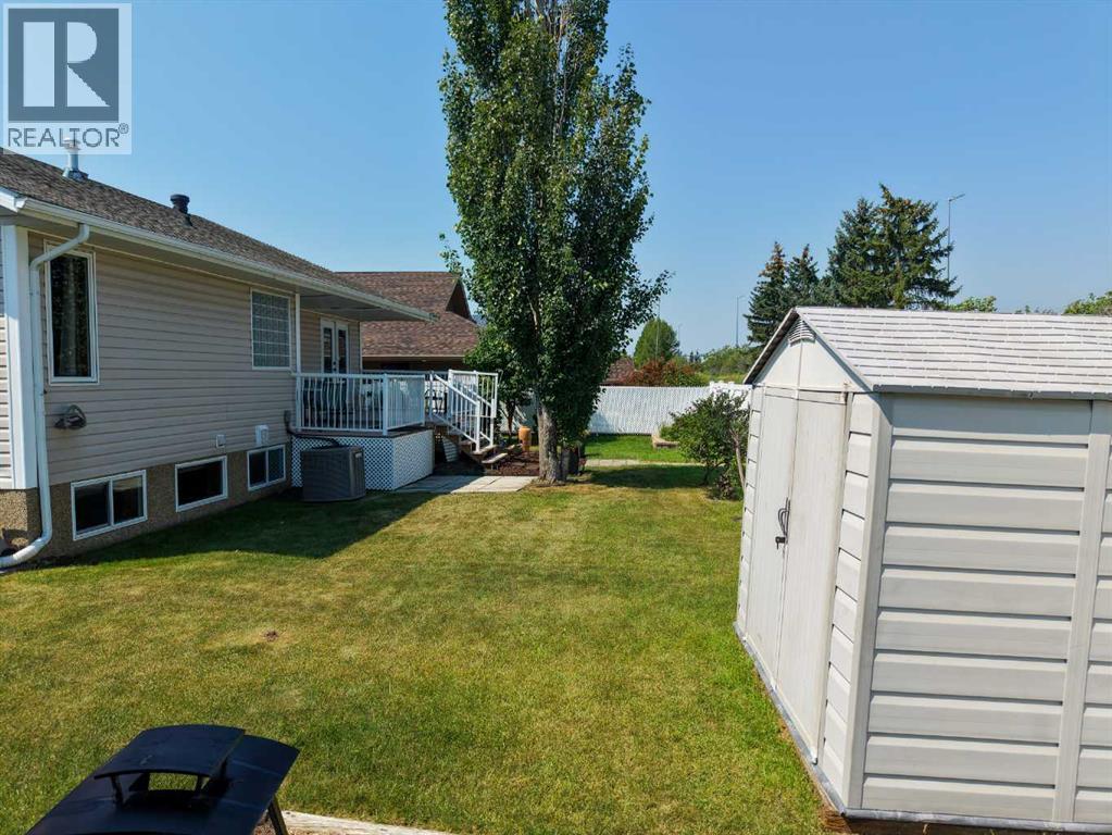 46 Lord Close, Red Deer, Alberta  T4R 2R8 - Photo 41 - A2332952