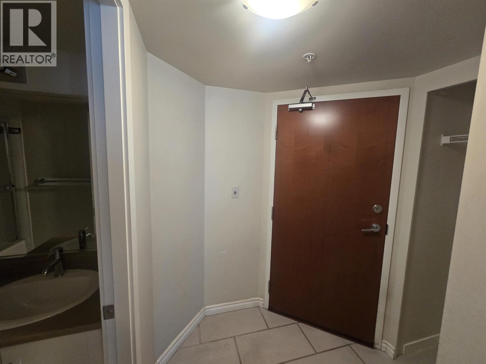 1204 813 Agnes Street, New Westminster, British Columbia  V3M 0A9 - Photo 17 - R3111783