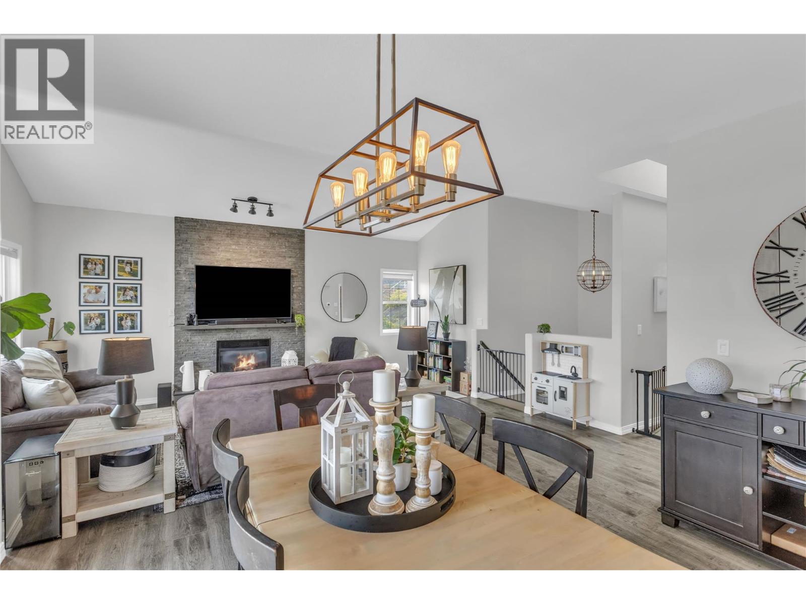 11780 Middleton Road, Lake Country, British Columbia  V4V 1G9 - Photo 8 - 10393788