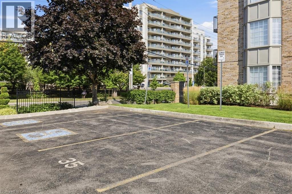 216 Plains Road W Unit# E305, Burlington, Ontario  L7T 4L3 - Photo 33 - 40854314