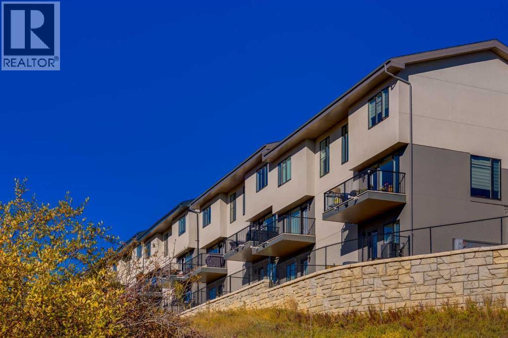 84, 1453 Na'a Drive SW, Calgary, Alberta  T3H 6H7 - Photo 4 - A2335395