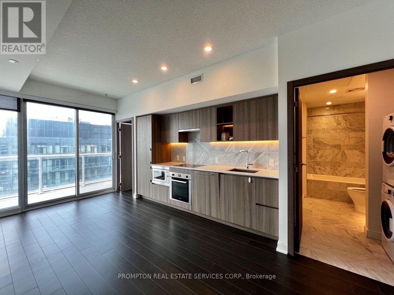 3502 - 19 Bathurst Street, Toronto, Ontario  M5V 0N2 - Photo 2 - C13654516