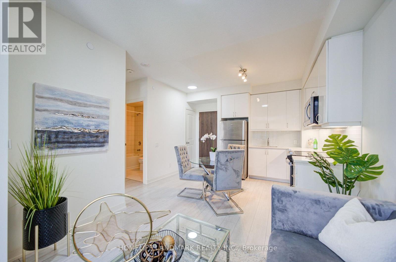 818 - 4955 Yonge Street, Toronto, Ontario  M2N 0L8 - Photo 11 - C13654536
