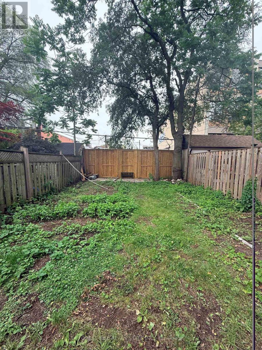 132 Hazelwood Avenue, Toronto, Ontario  M4J 1K5 - Photo 2 - E13654526