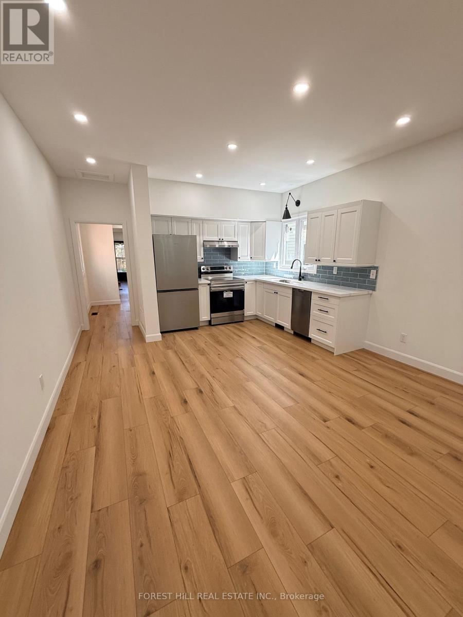 132 Hazelwood Avenue, Toronto, Ontario  M4J 1K5 - Photo 5 - E13654526