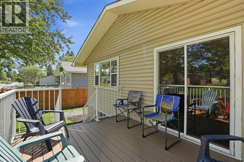 3056 32a Street SE, Calgary, Alberta  T2B 0T3 - Photo 32 - A2332446