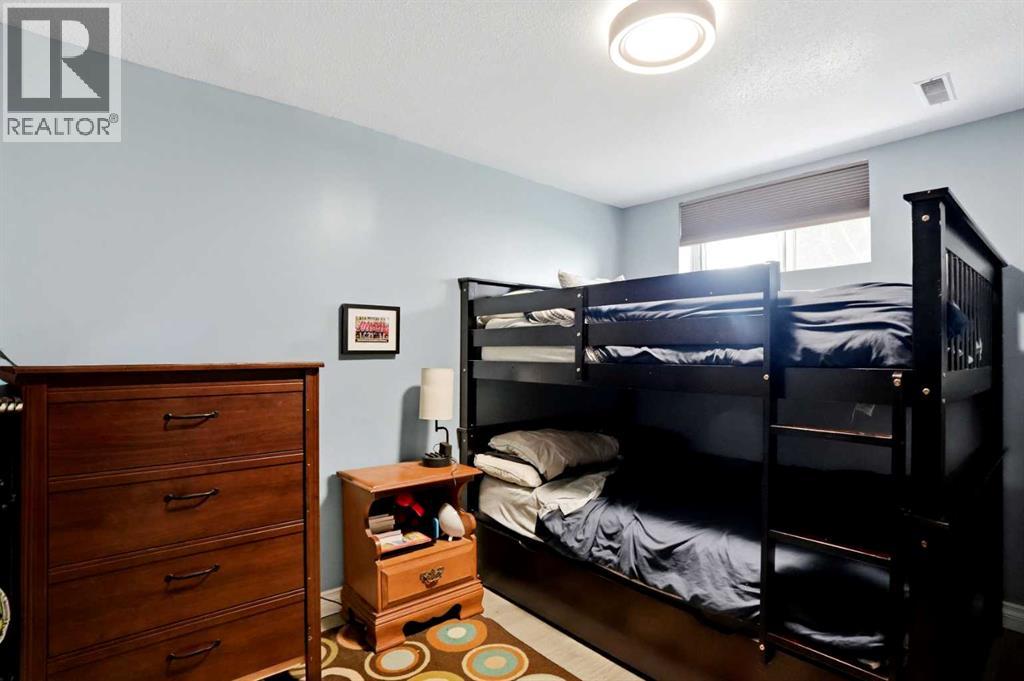 3056 32a Street SE, Calgary, Alberta  T2B 0T3 - Photo 28 - A2332446