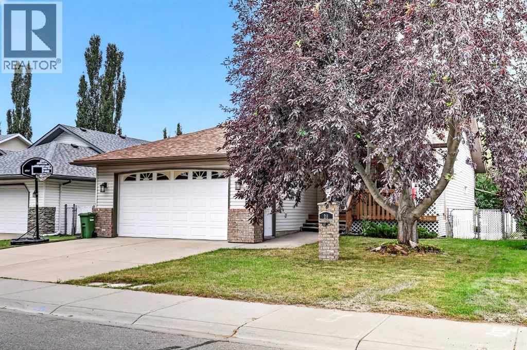 28 Cambridge Glen Drive, Strathmore, Alberta  T1P 1N3 - Photo 2 - A2335161