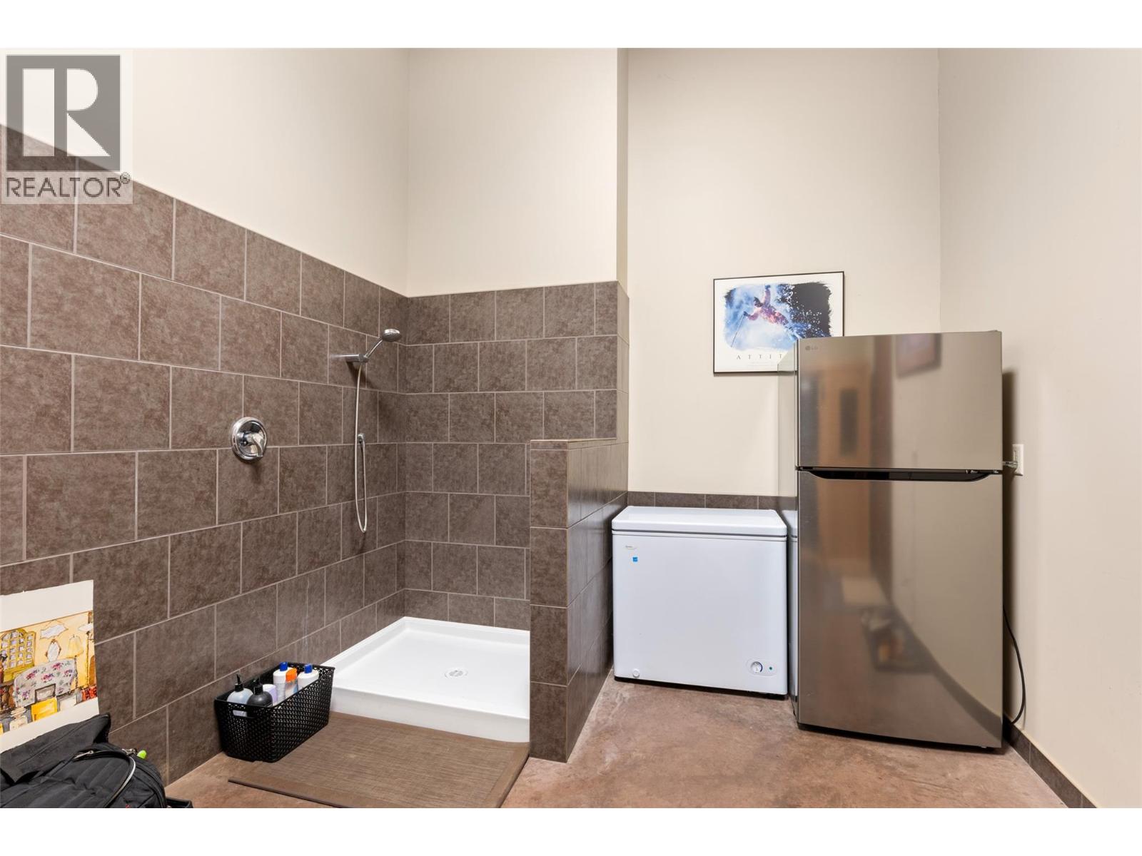 1918 Shuswap Road E, Kamloops, British Columbia  V2H 1S9 - Photo 42 - 10394920