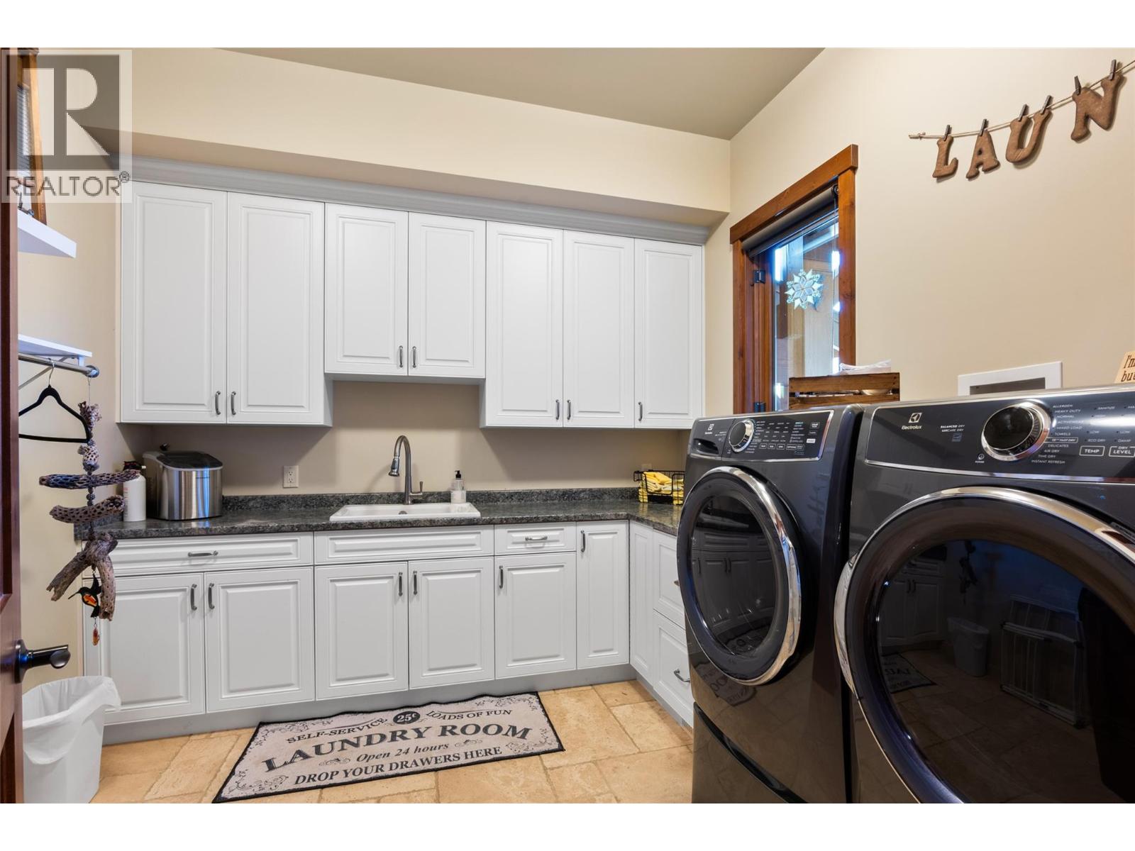 1918 Shuswap Road E, Kamloops, British Columbia  V2H 1S9 - Photo 41 - 10394920