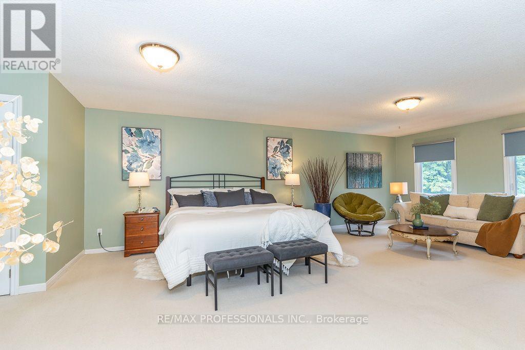 2604 Barrisdale Court, Mississauga, Ontario  L5N 2H2 - Photo 22 - W13654468