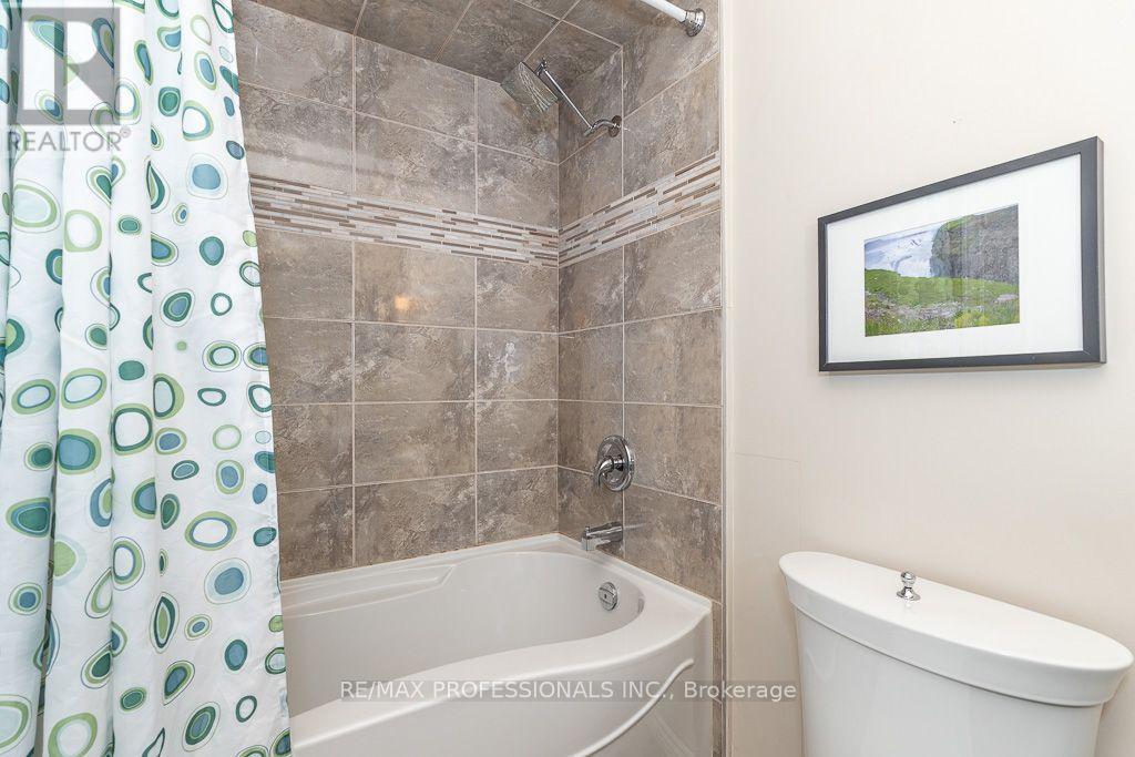 2604 Barrisdale Court, Mississauga, Ontario  L5N 2H2 - Photo 33 - W13654468