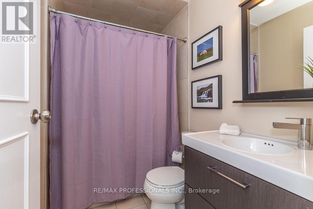 2604 Barrisdale Court, Mississauga, Ontario  L5N 2H2 - Photo 35 - W13654468