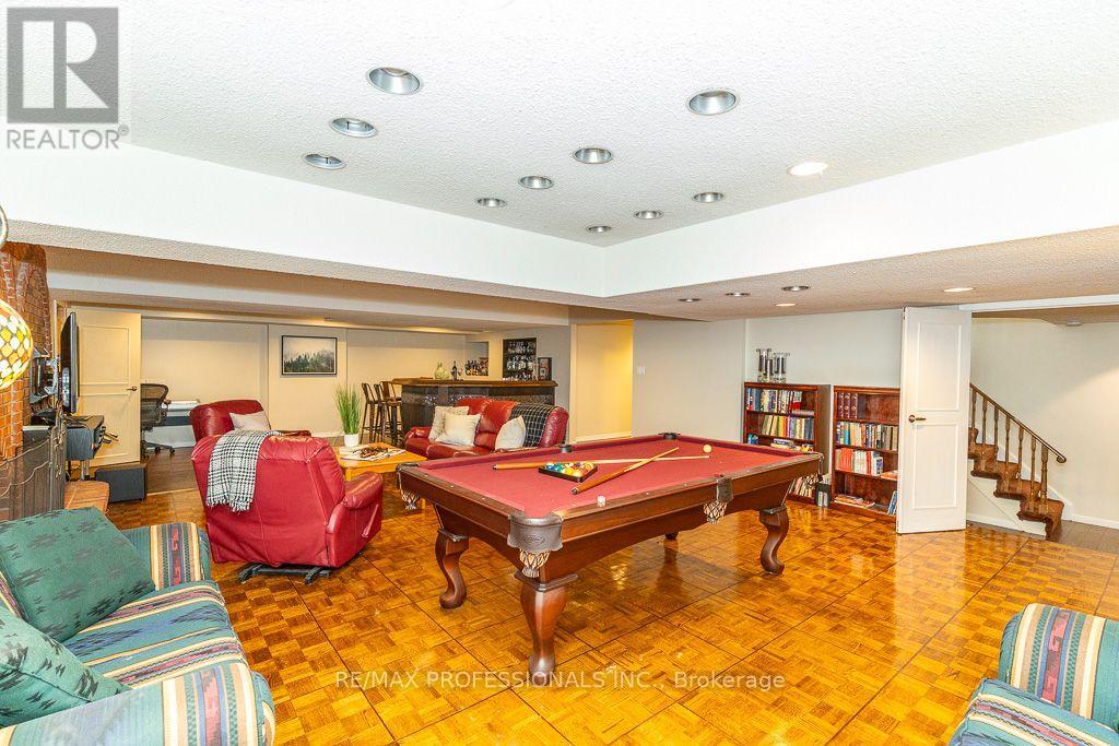2604 Barrisdale Court, Mississauga, Ontario  L5N 2H2 - Photo 37 - W13654468