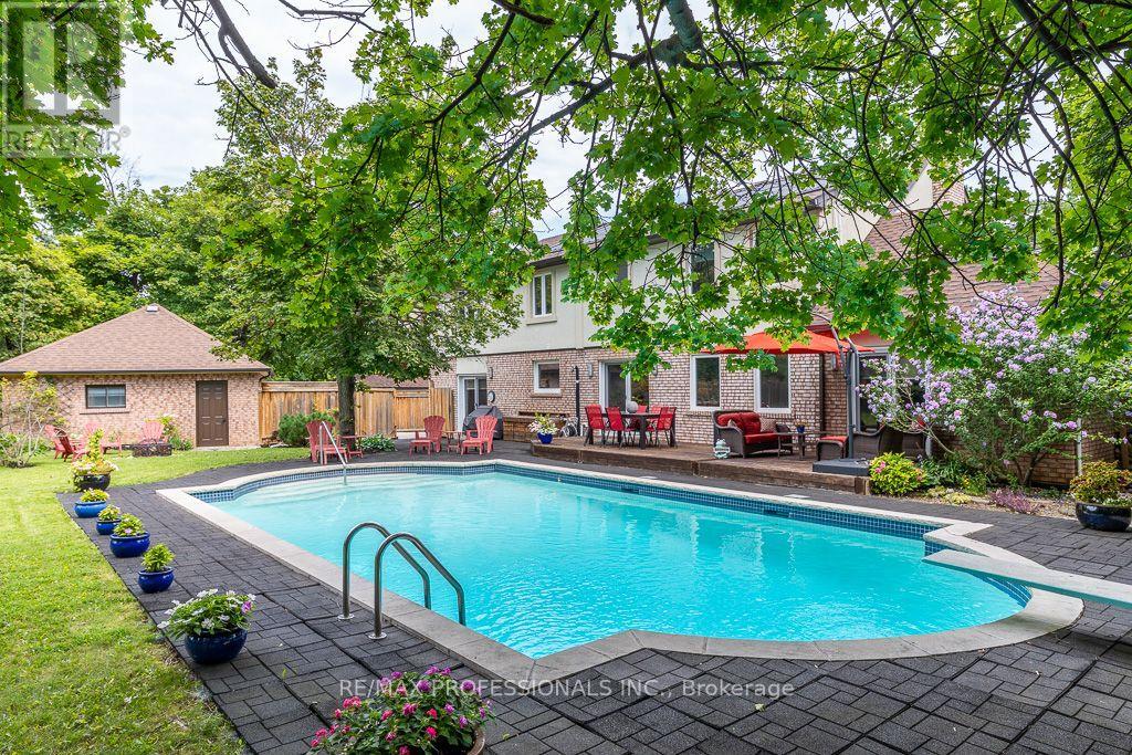 2604 Barrisdale Court, Mississauga, Ontario  L5N 2H2 - Photo 43 - W13654468