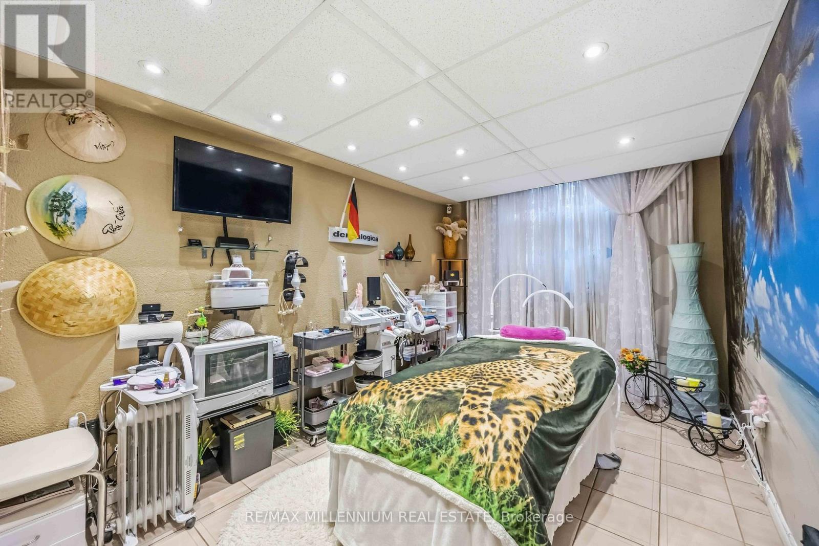 126 - 2645 Jane Street, Toronto, Ontario  M3L 2J3 - Photo 8 - W13654478