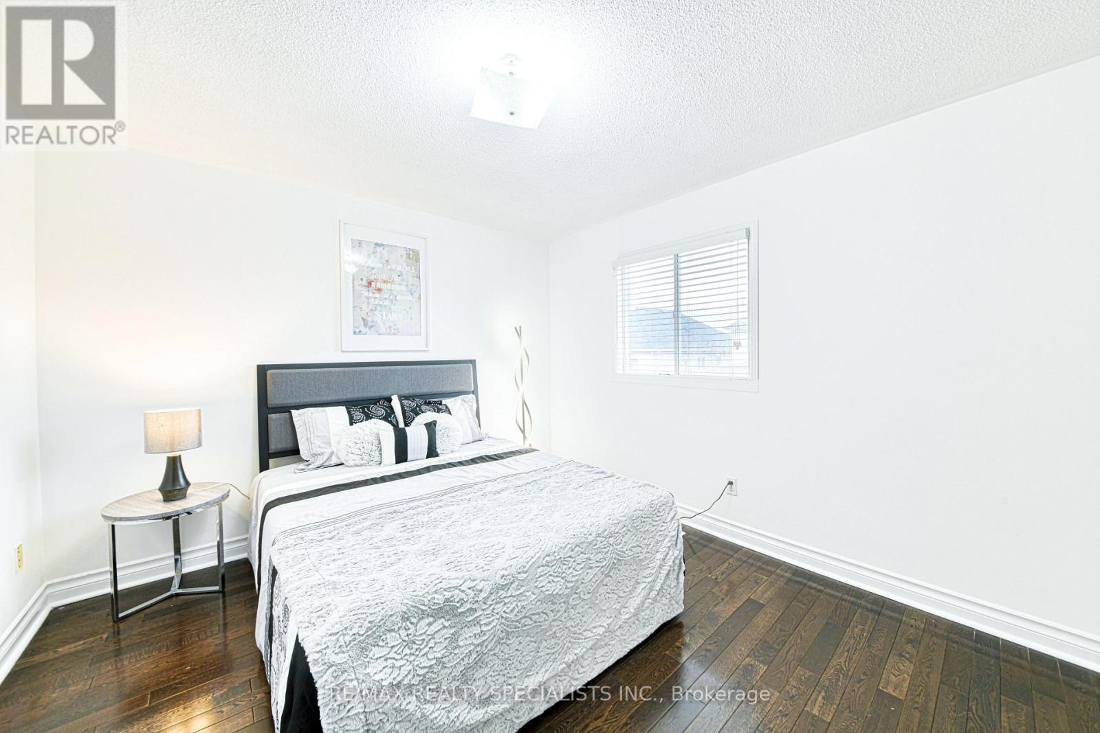 35 Softneedle Avenue, Brampton, Ontario  L6R 1K4 - Photo 21 - W13654506