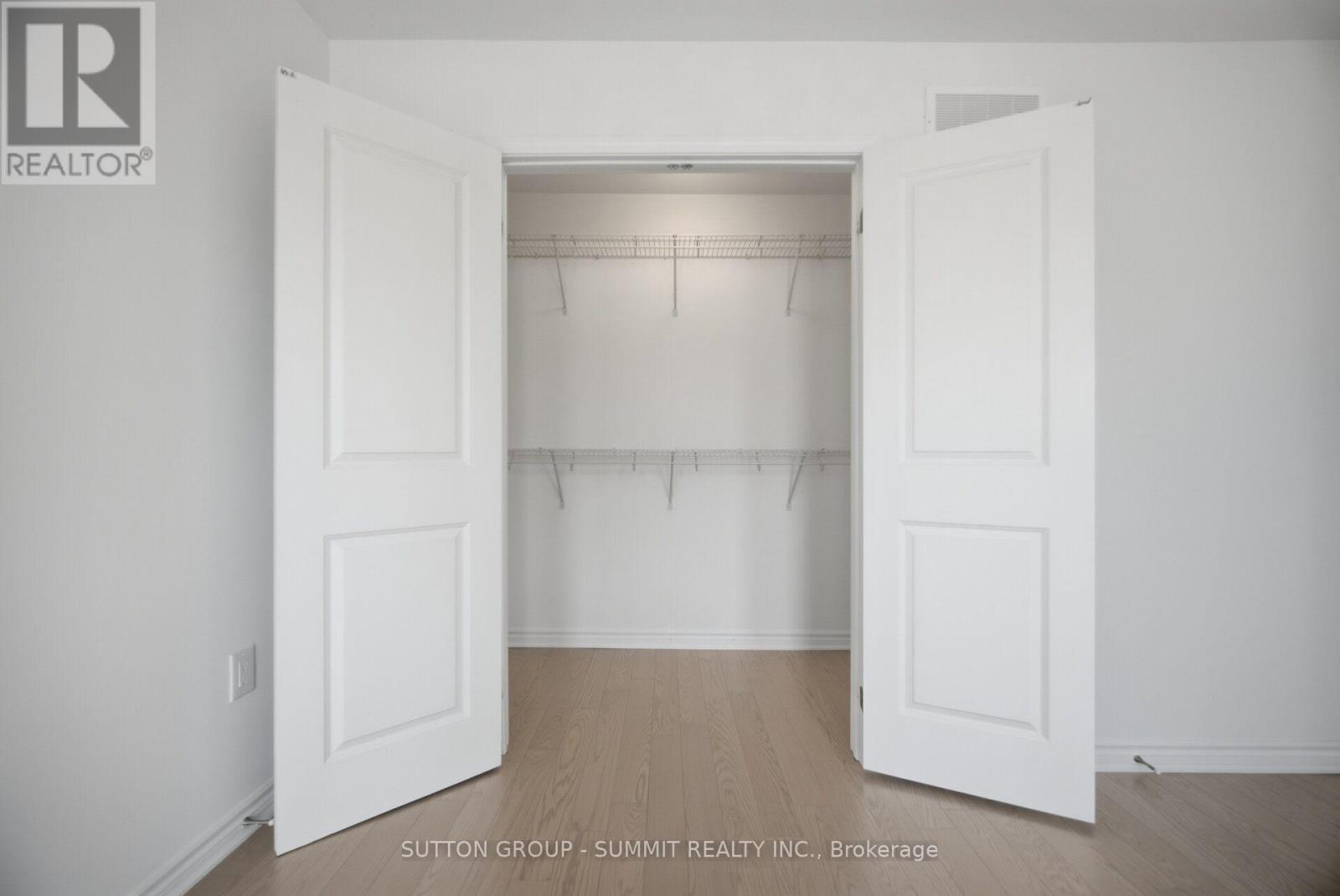 5206 Viola Desmond Drive, Mississauga, Ontario  L5M 2S7 - Photo 19 - W13654510
