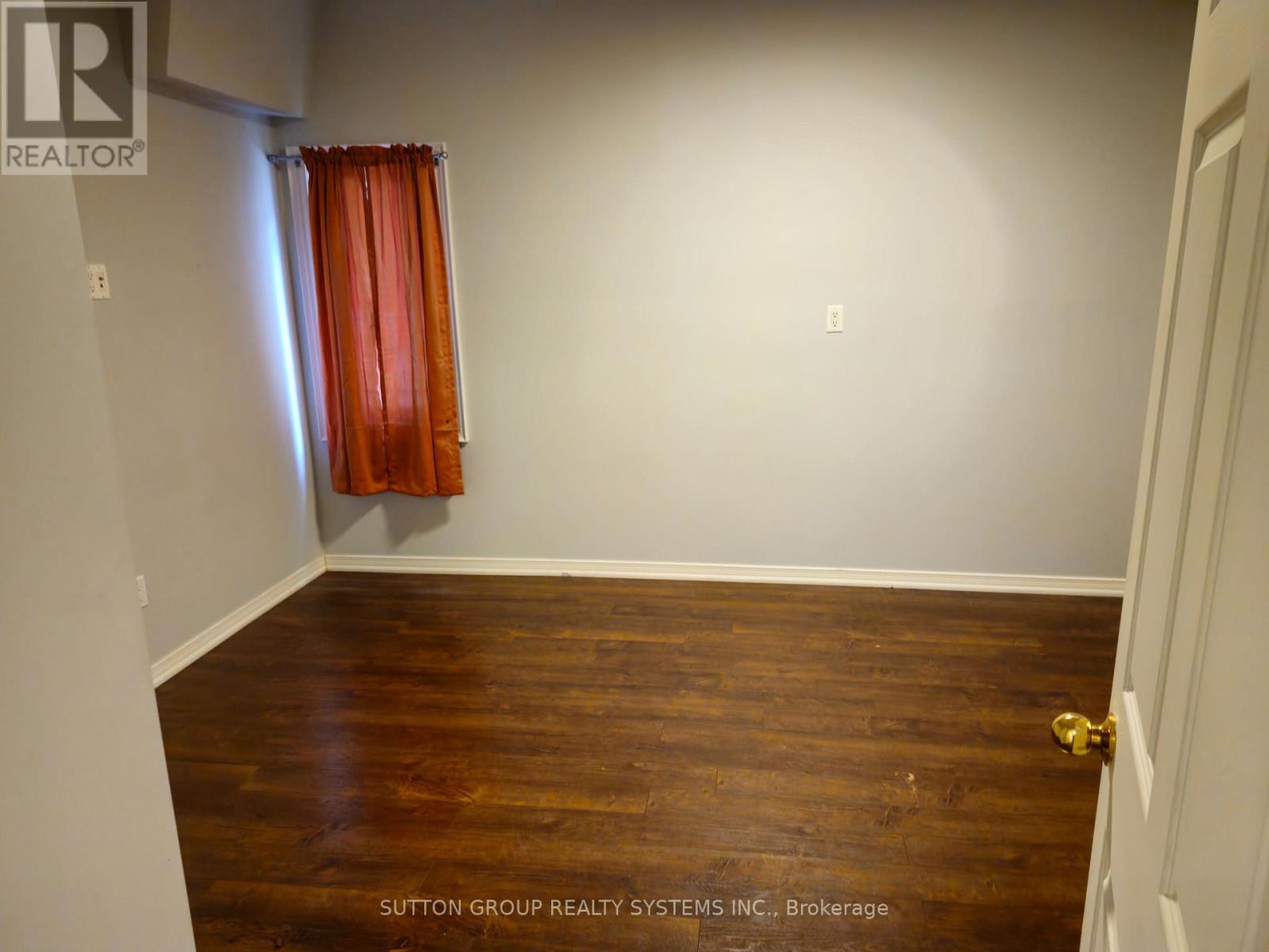 Lower - 8879 Heritage Road, Brampton, Ontario  L6Y 0E4 - Photo 12 - W13654518