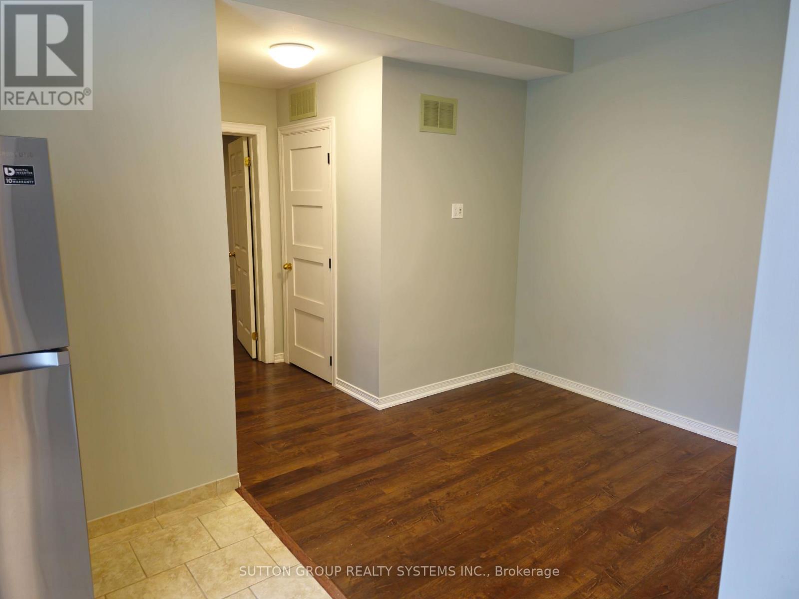 Lower - 8879 Heritage Road, Brampton, Ontario  L6Y 0E4 - Photo 6 - W13654518