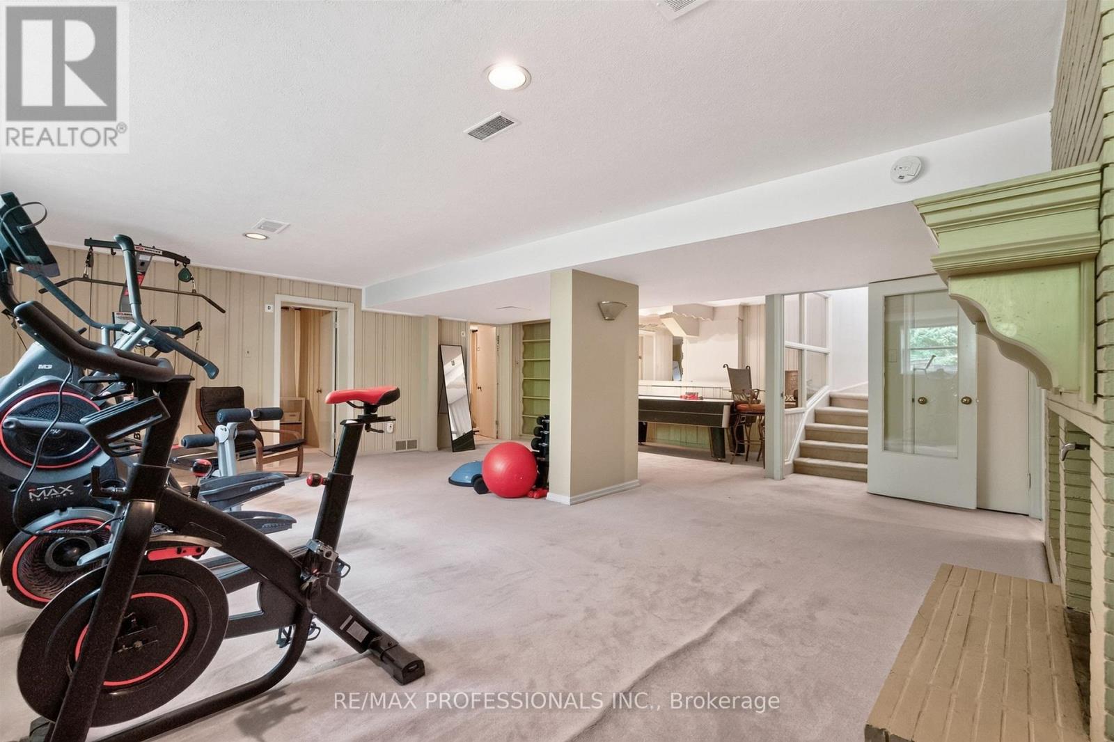 89 Valecrest Drive, Toronto, Ontario  M9A 4P5 - Photo 26 - W13654530