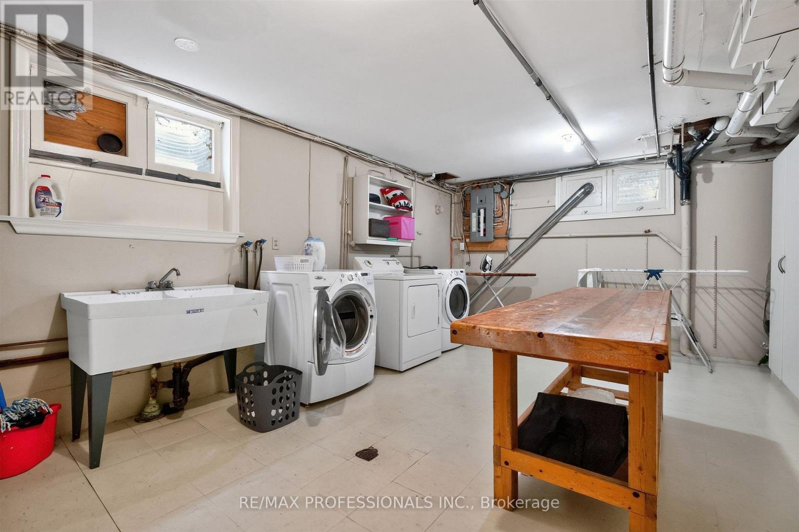 89 Valecrest Drive, Toronto, Ontario  M9A 4P5 - Photo 28 - W13654530