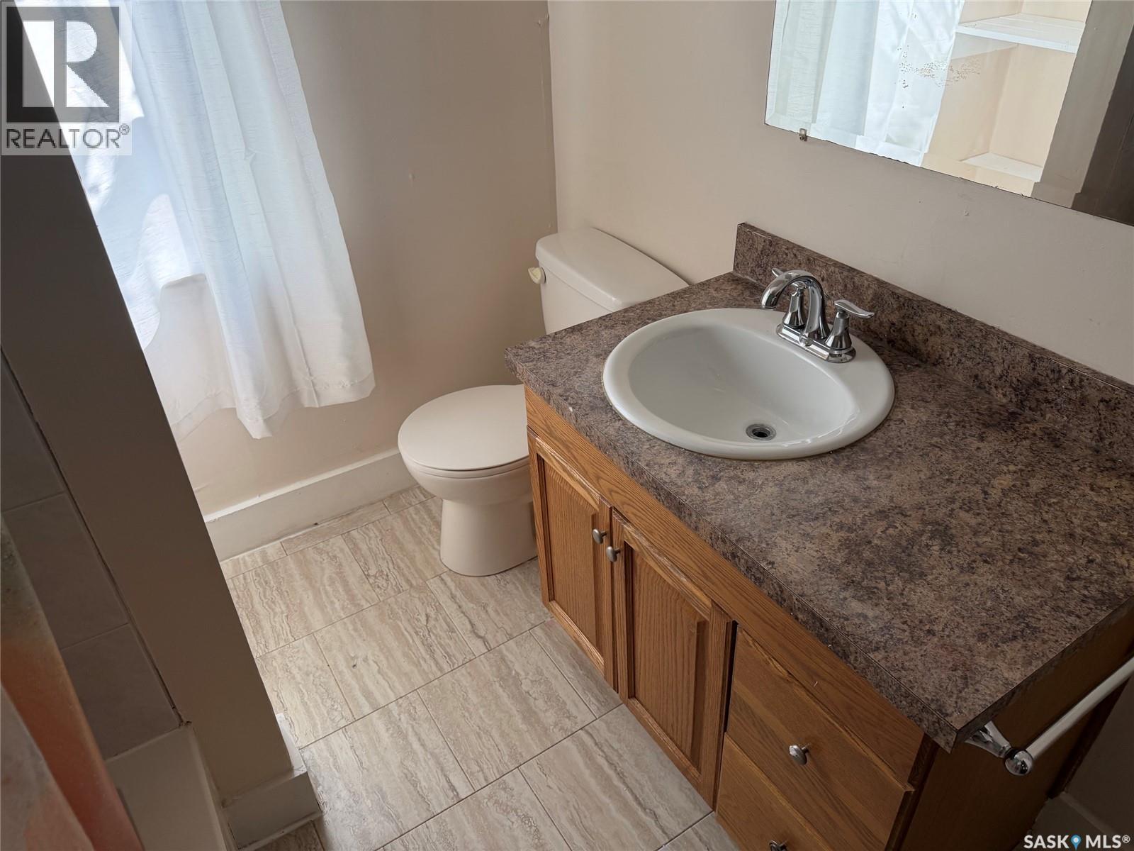 1547 Athol Street, Regina, Saskatchewan  S4T 3C9 - Photo 21 - SK045028