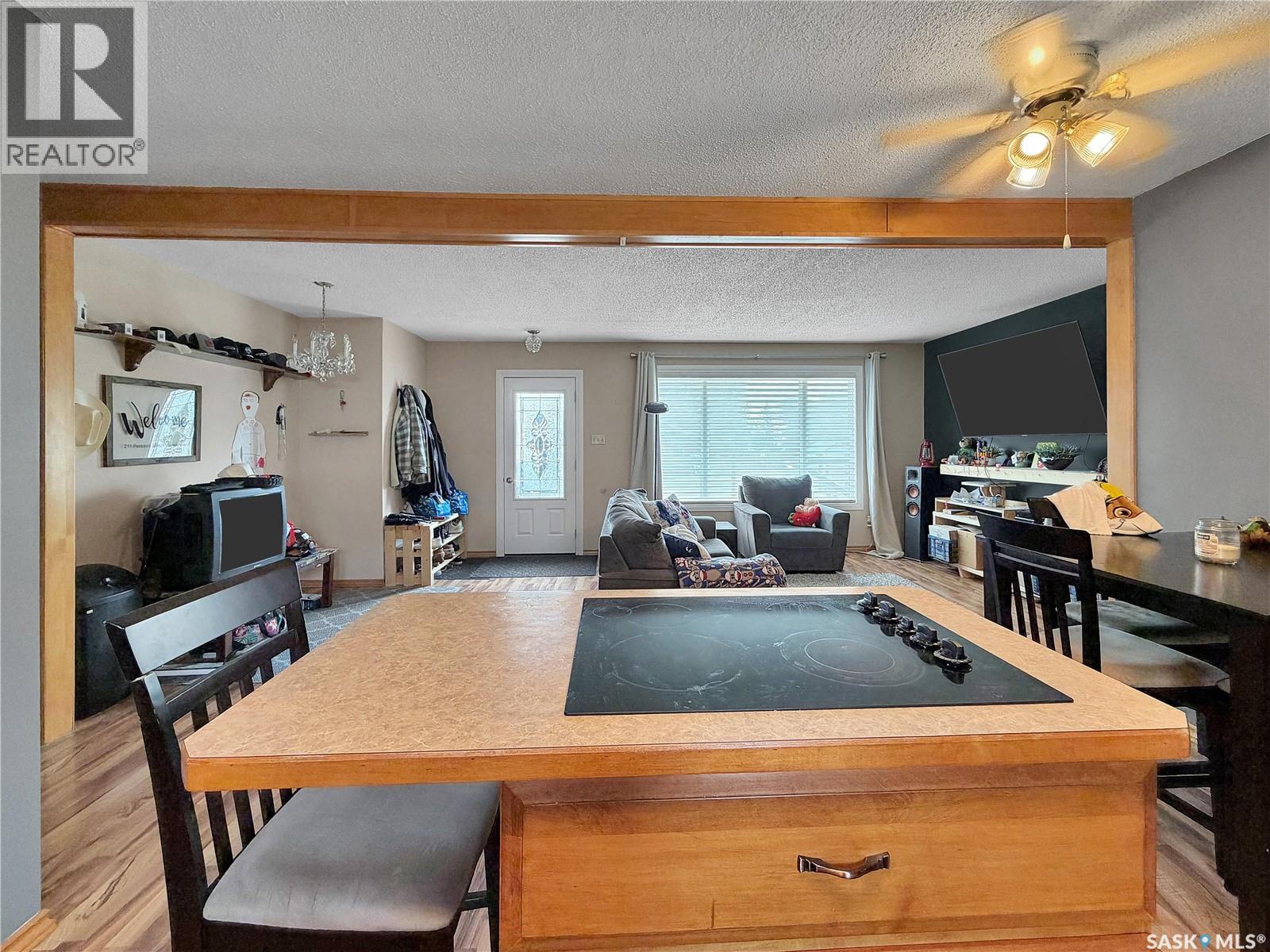 211 Persson Street, Stockholm, Saskatchewan  S0A 3Y0 - Photo 11 - SK045025