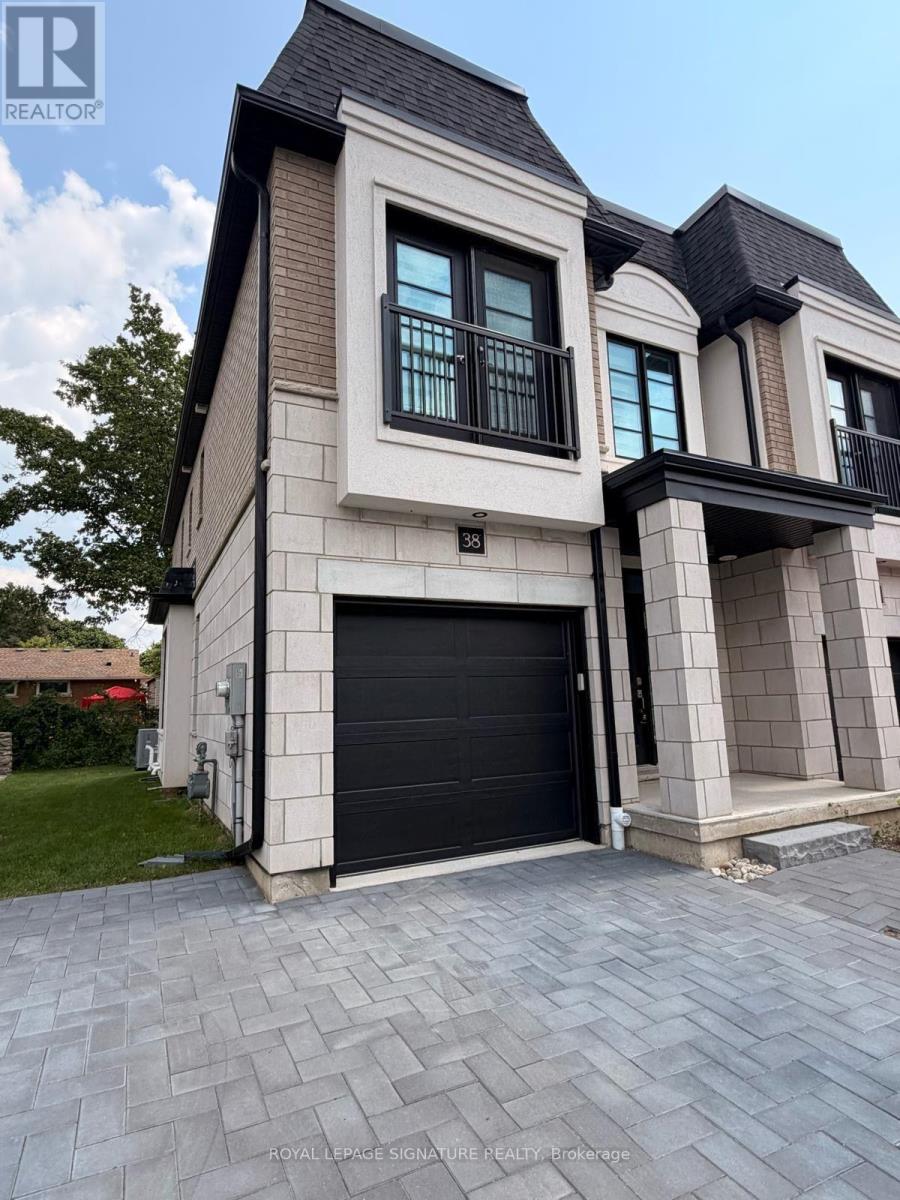 38 - 143 ELGIN STREET N, Cambridge, Ontario